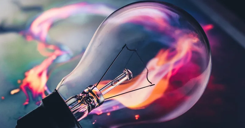 Comment remplacer une ampoule halogène par une LED 12V ?