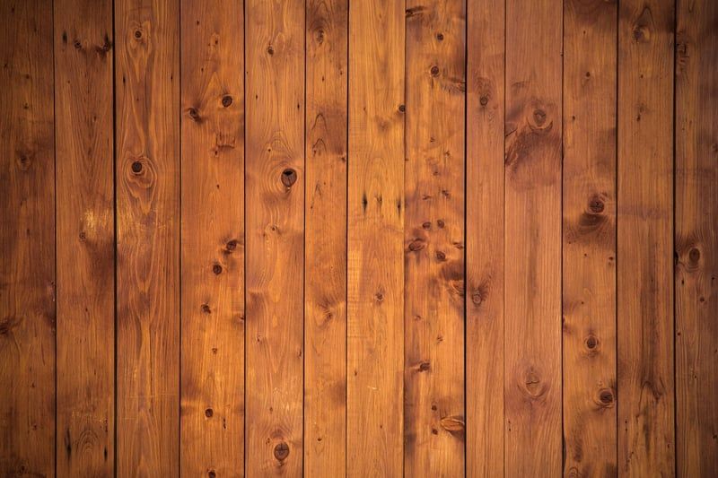 Rénover un vieux plancher en bois : techniques et astuces incontournables 2026